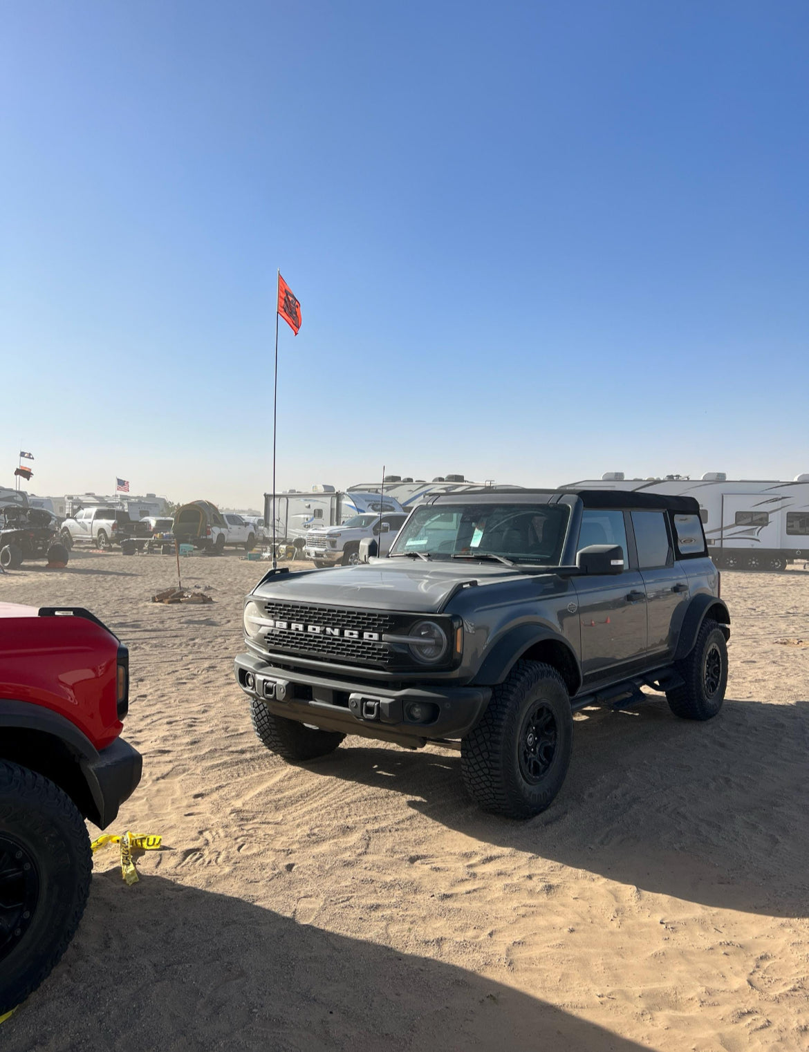 Front fender flag mount - Ford Bronco 6G