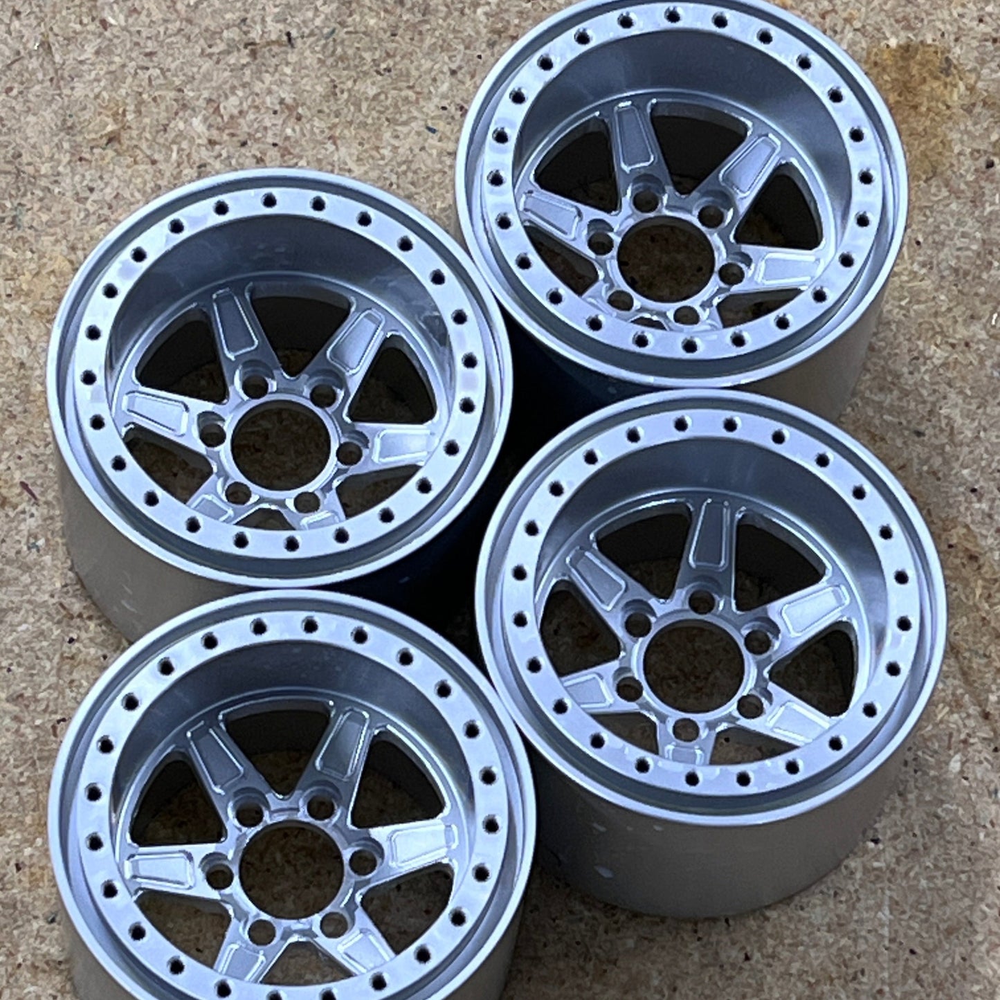 Sikander 26 - Mini scale wheels