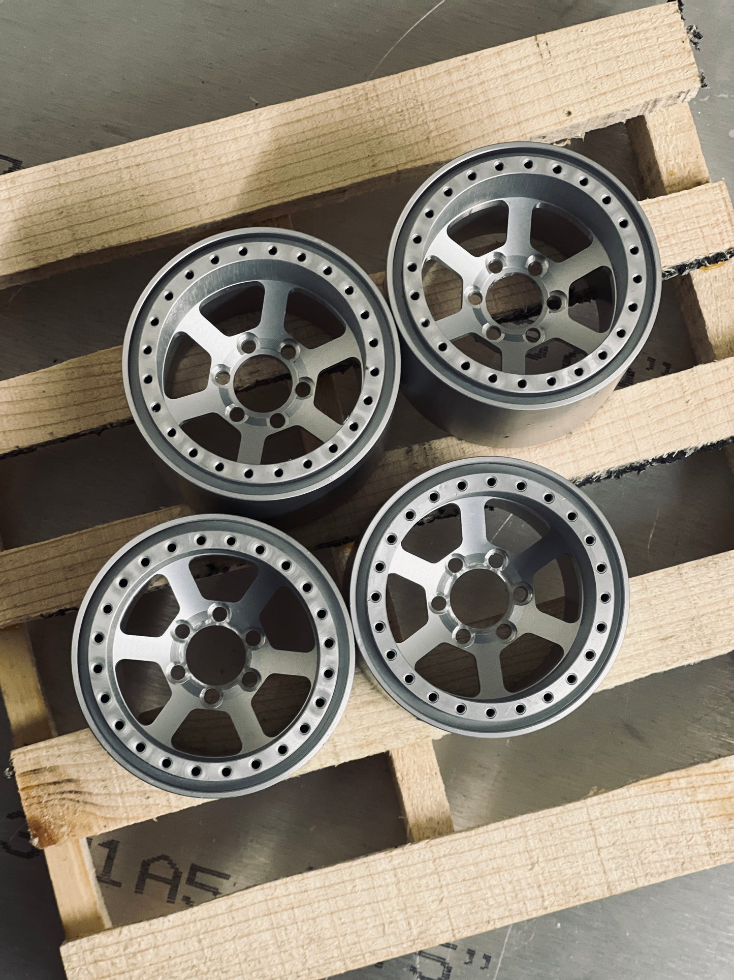 Sikander 9 - Mini scale wheels