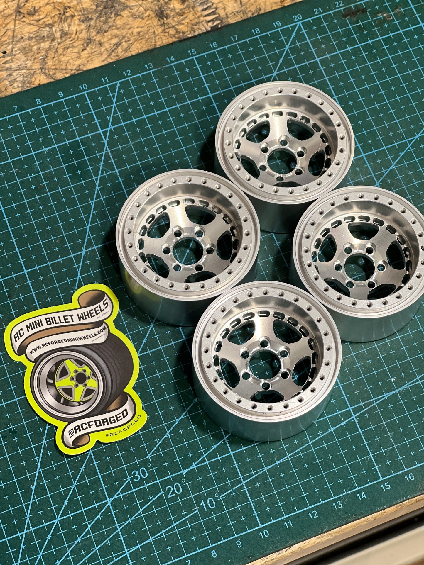 Sikander 31 - Concave Mini Scale Wheels