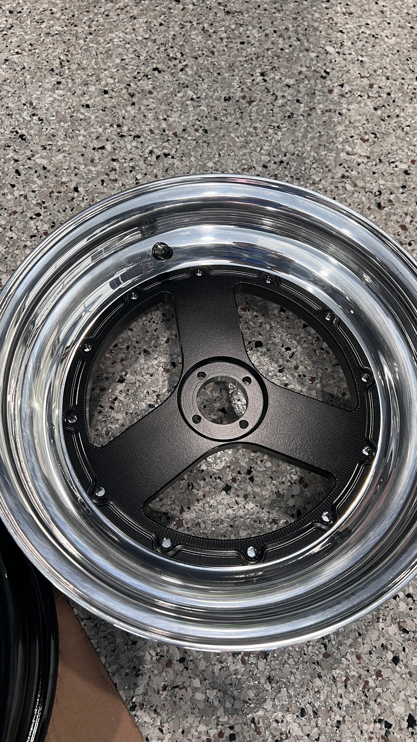 CX21- MZFT CORE-FRONT WHEEL