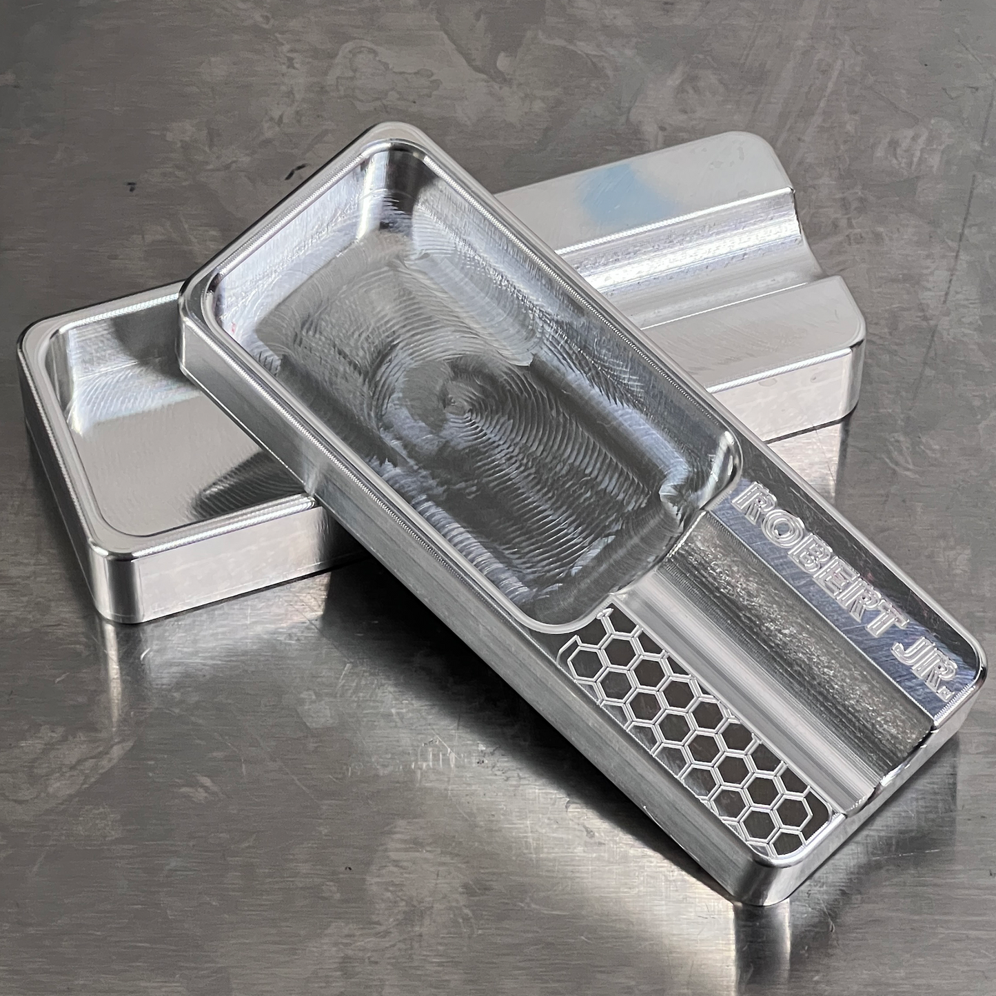 CNC Machined Aluminum Cigar Ash Tray