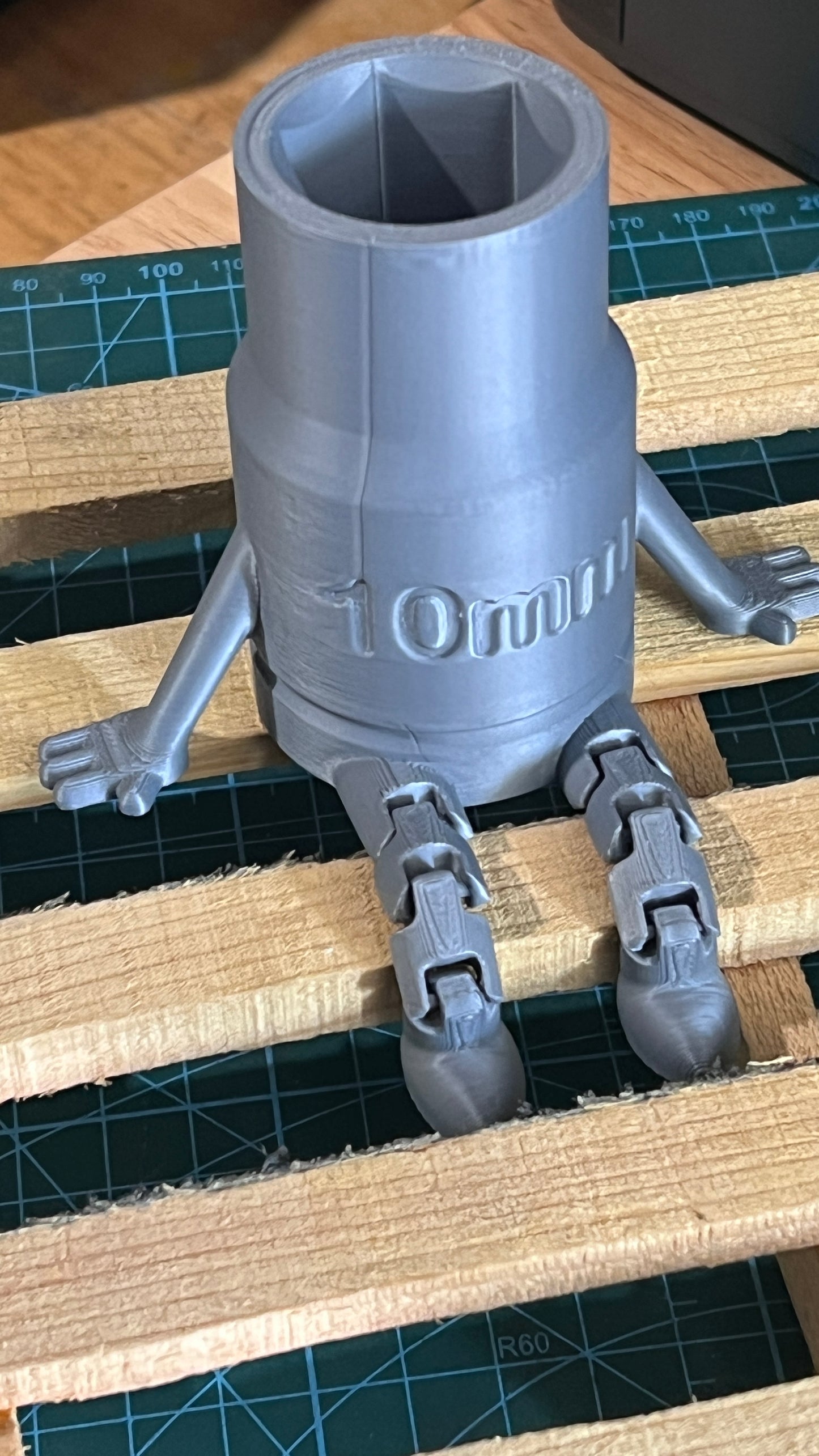 10mm Socket Buddy articulated desk figure