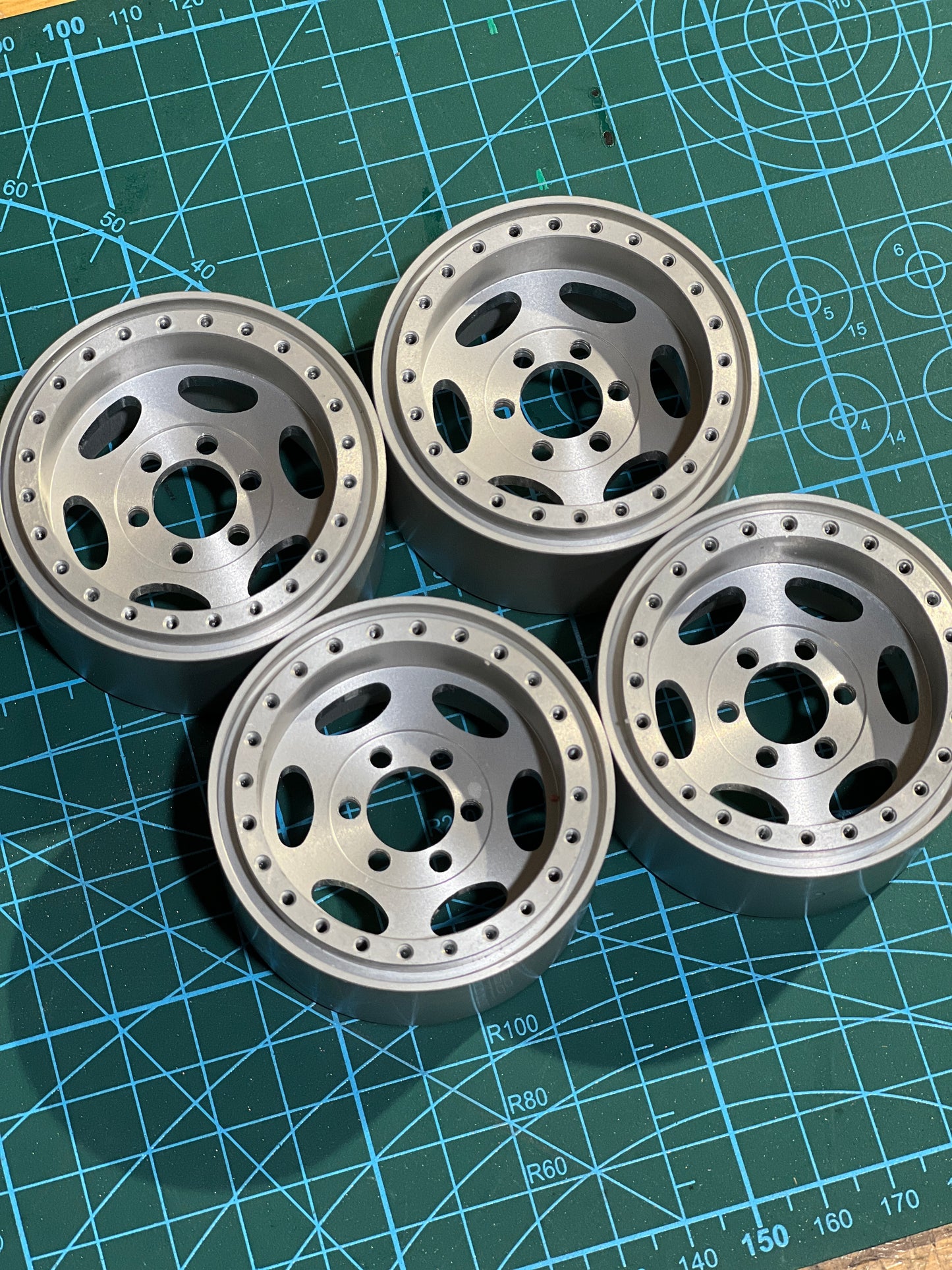 Sikander 13- Mini Scale Wheels