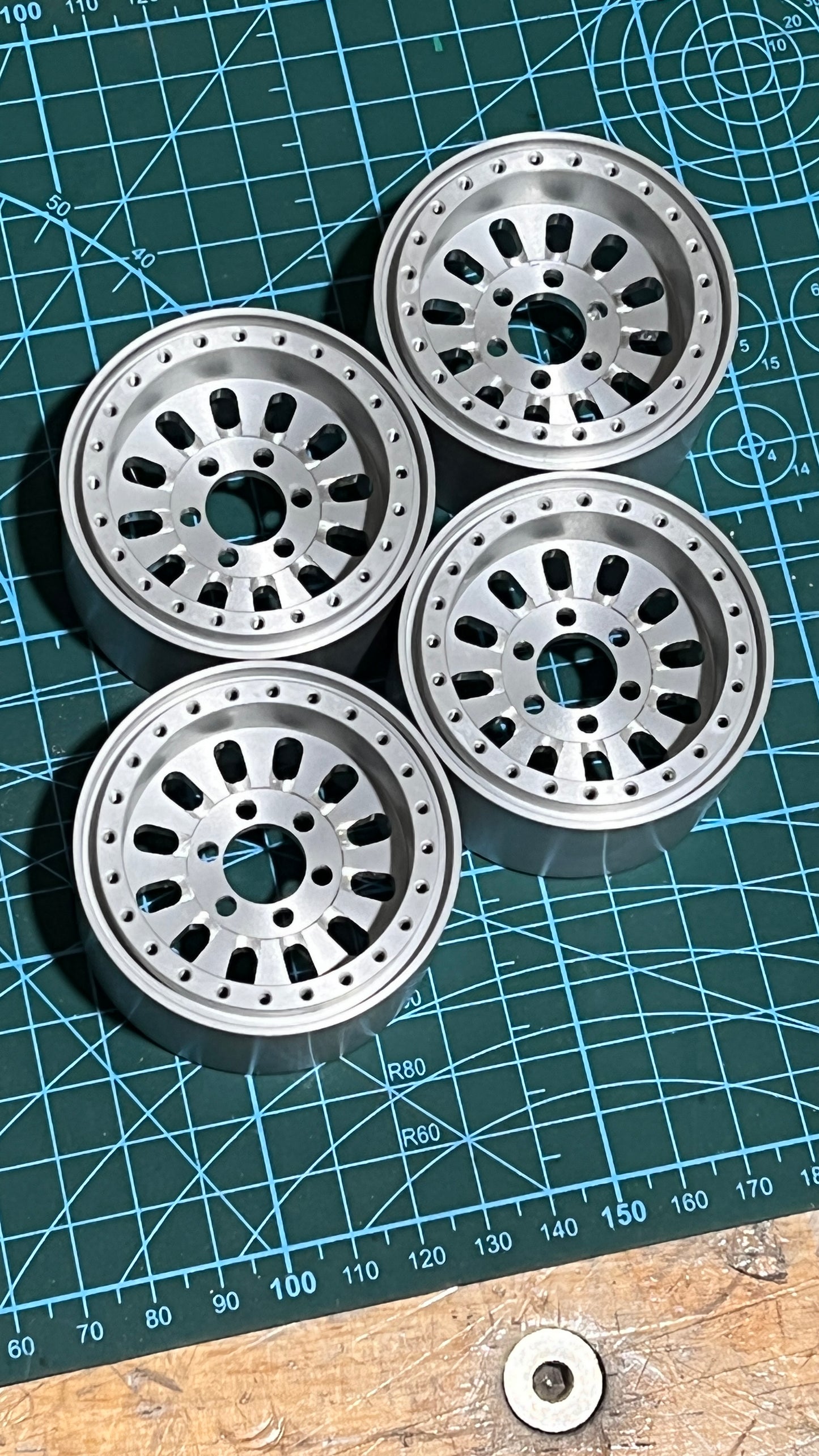 Sikander 14 Dakar - Flat face Mini Scale Wheels