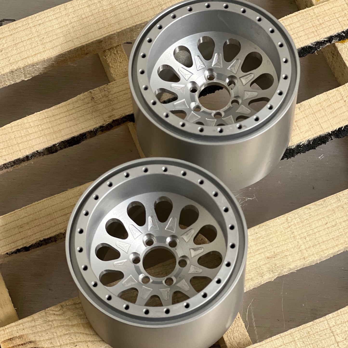 Aluminum 1:10 scale wheels
